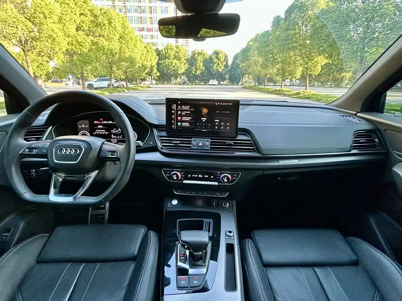 Audi Q5L 2024 Model 45 TFSI Luxury Dynamic фото 18