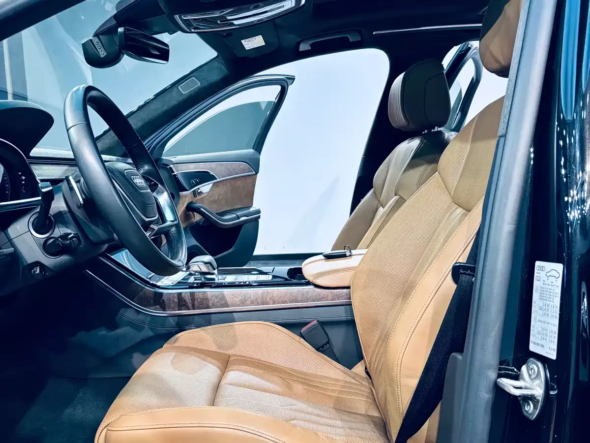 Audi A8 2018 A8L 55 TFSI quattro Luxury фото 6