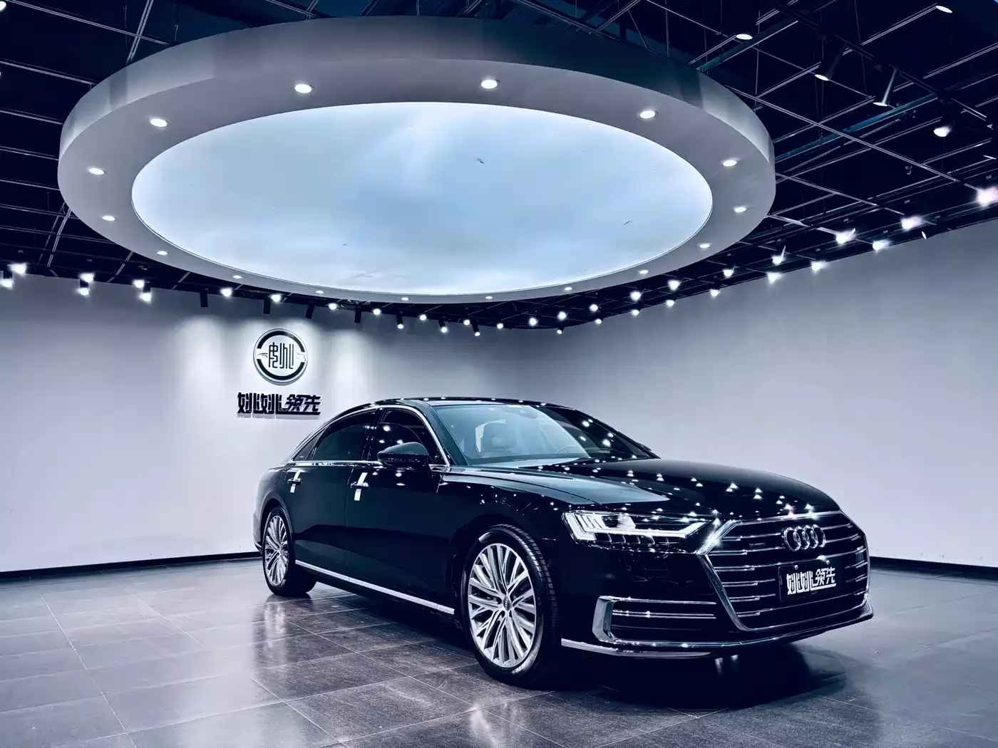 Audi A8 2018 A8L 55 TFSI quattro Luxury фото 14