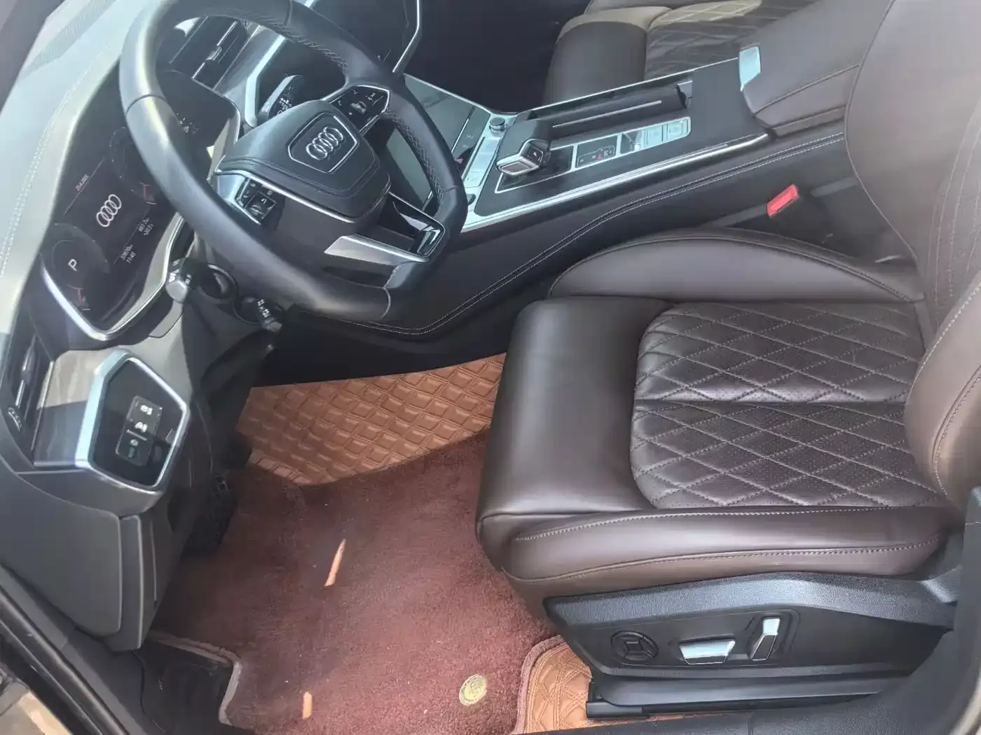 Audi A6L 2024 55 TFSI quattro Exclusive Dynamic фото 10
