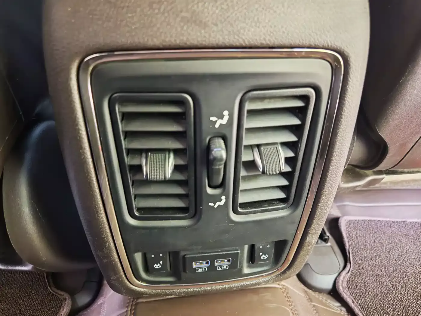 Jeep Grand Cherokee (Import) 2014 5.7L Flagship Deluxe Edition фото 9