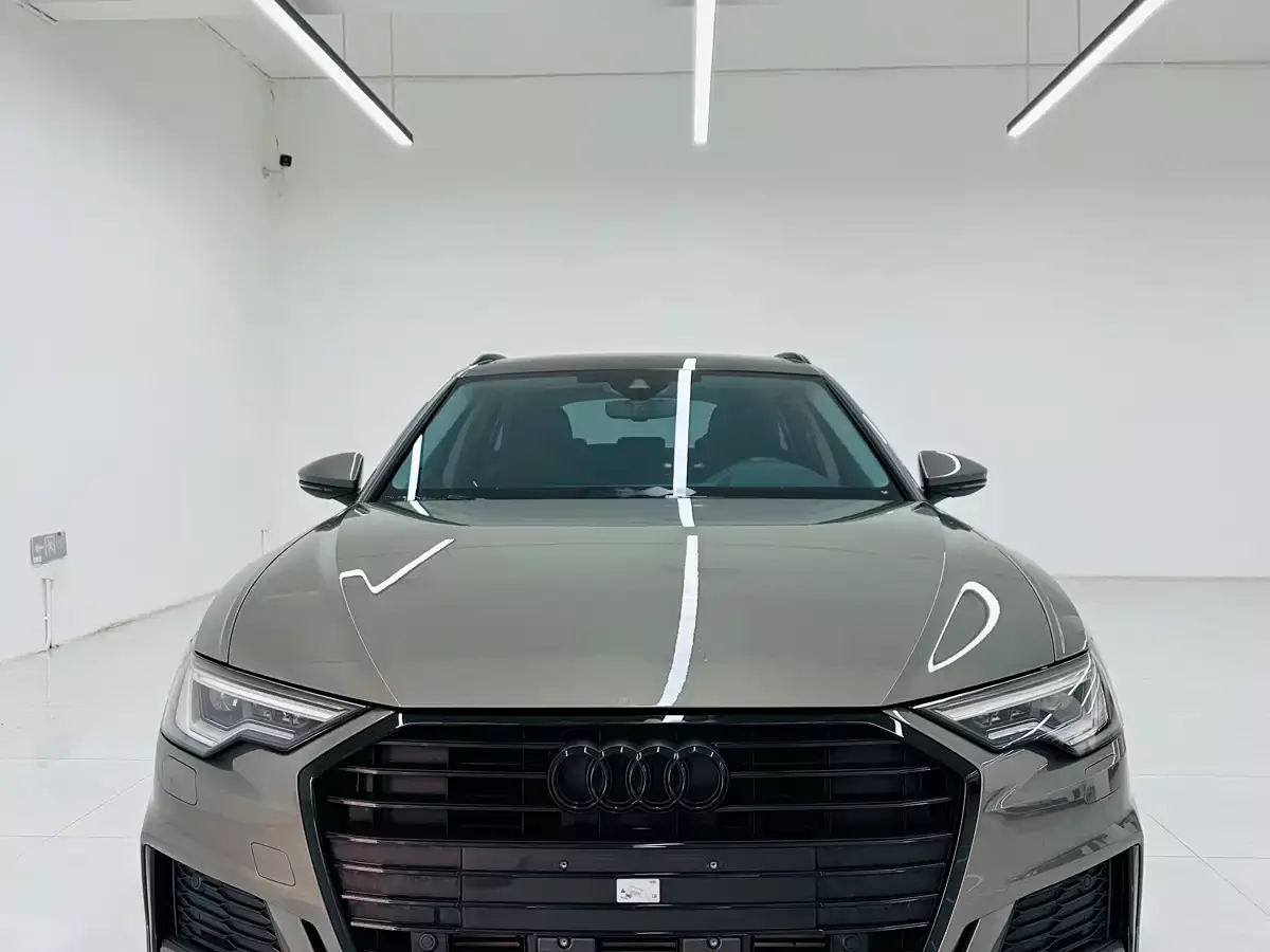 Audi A6 (Import) 2022 Avant Pioneer 40 TFSI Luxury Dynamic фото 2