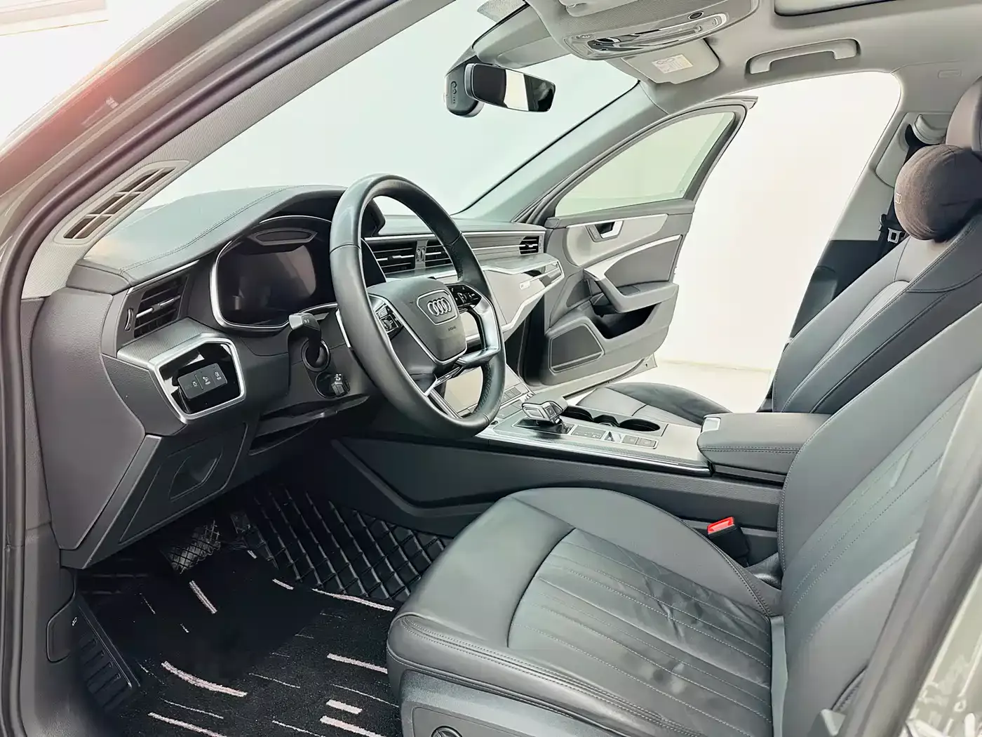 Audi A6 (Import) 2022 Avant Pioneer 40 TFSI Luxury Dynamic фото 8