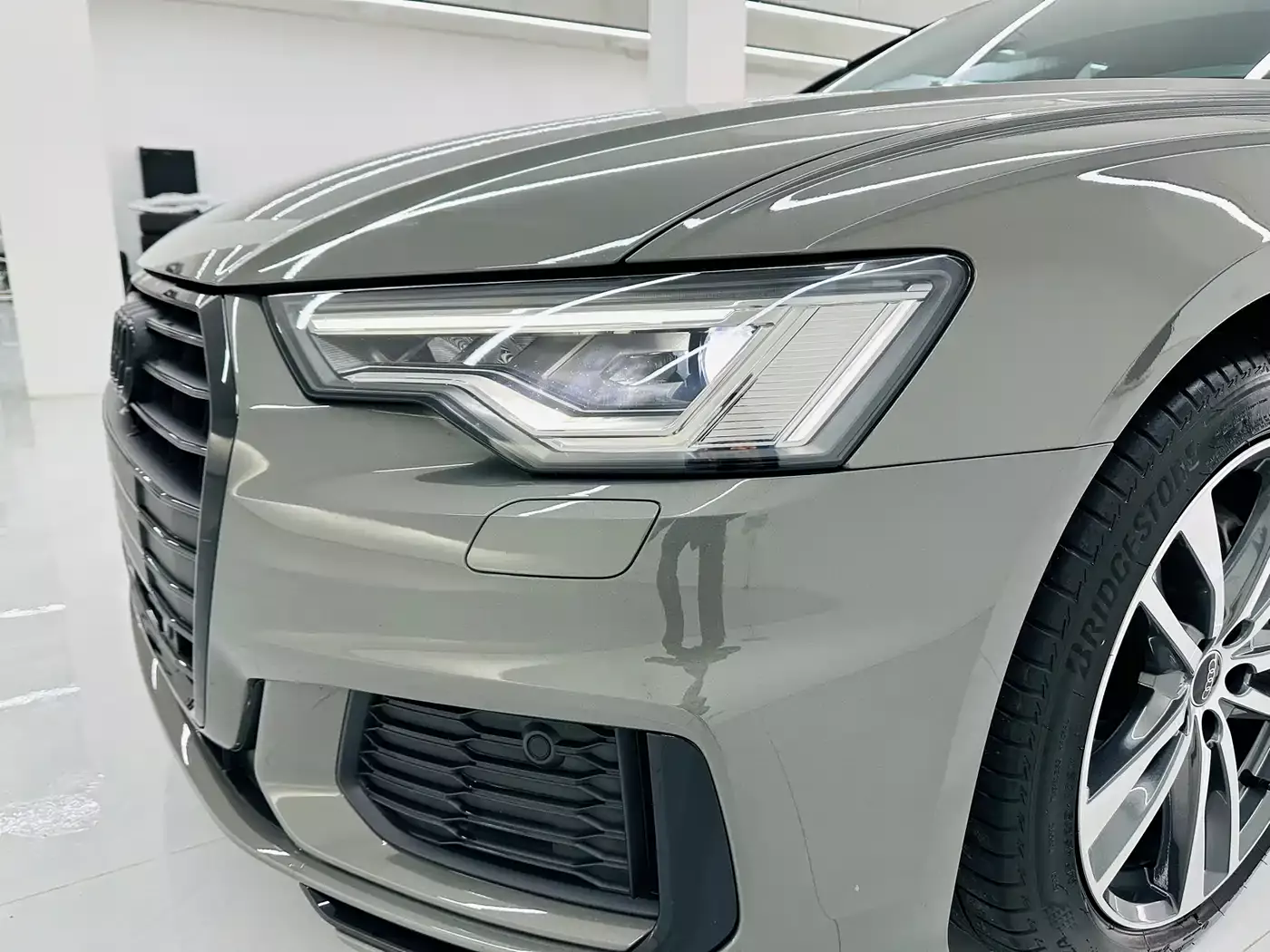 Audi A6 (Import) 2022 Avant Pioneer 40 TFSI Luxury Dynamic фото 19