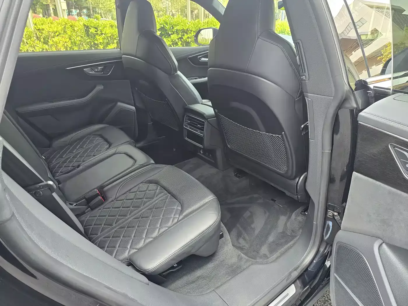 Audi Q8 2021 Model 55 TFSI Exclusive Dynamic фото 10