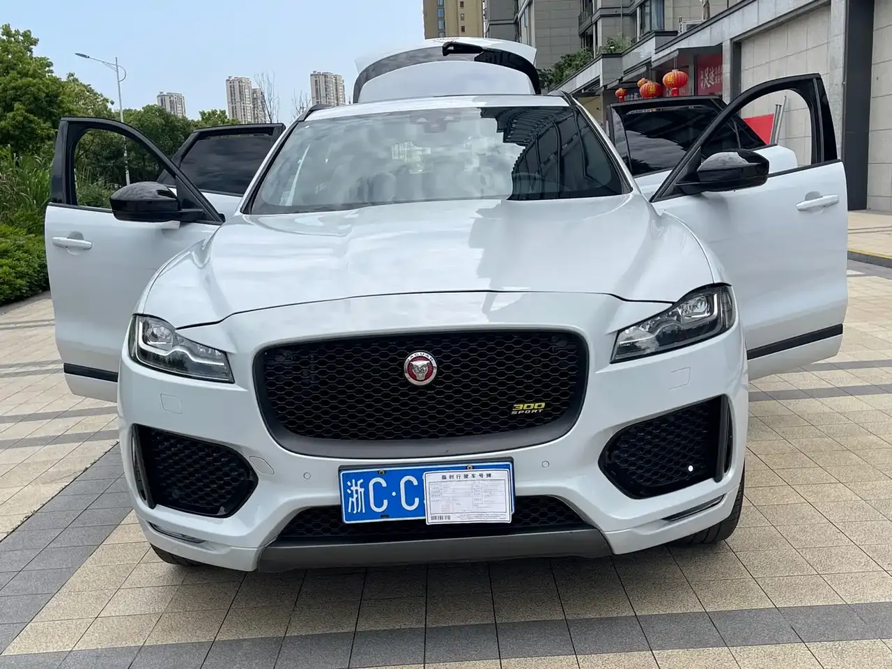 Jaguar F-PACE 2020 300-Sport фото 15