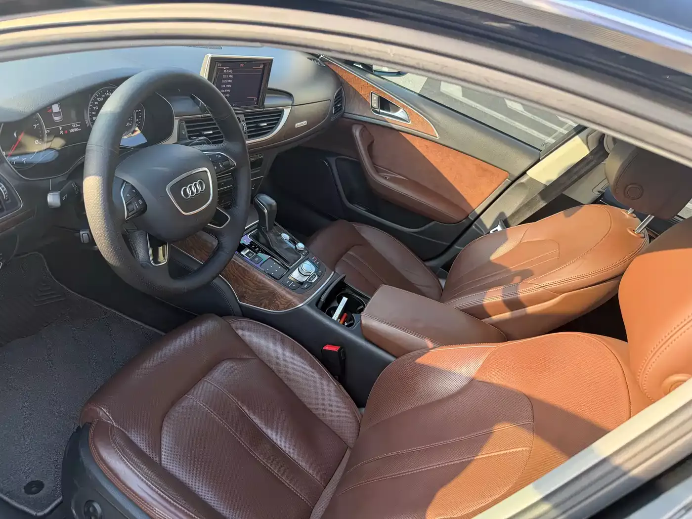 Audi A6L 2018 30th Anniversary 45 TFSI quattro Luxury фото 5