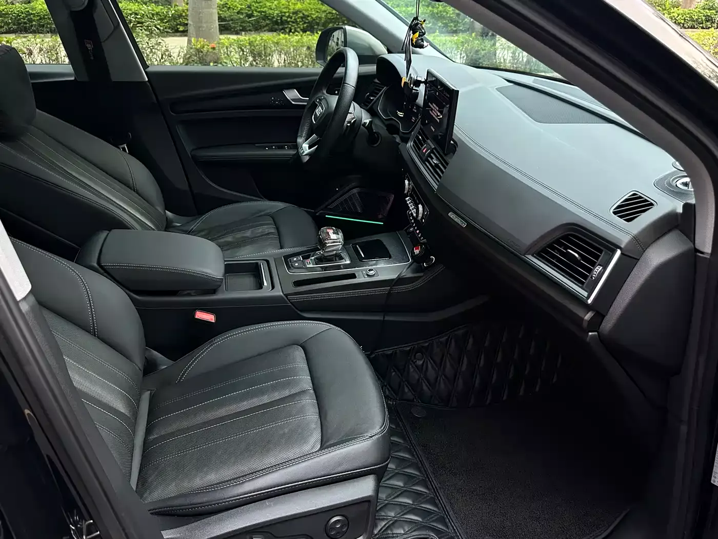 Audi Q5L 2022 40T Luxury Elegance фото 21