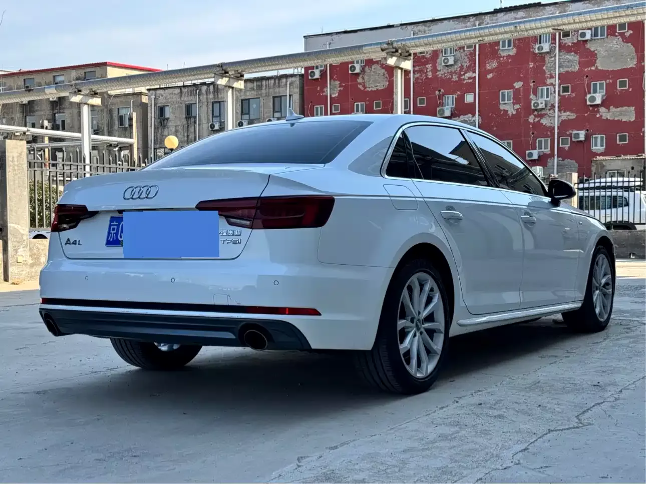 Audi A4L 2018 30th Anniversary 40 TFSI Fashion фото 4