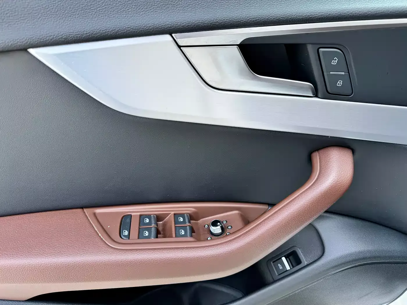 Audi A4L 2018 30th Anniversary 40 TFSI Fashion фото 14