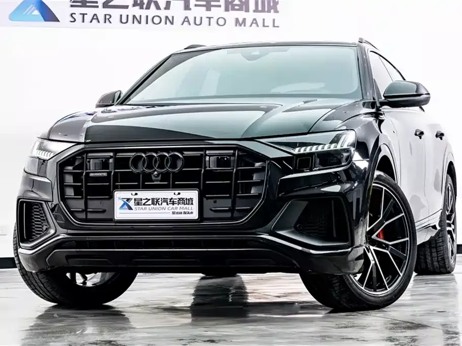 Audi Q8 2022 55 TFSI Exclusive Dynamic фото 3