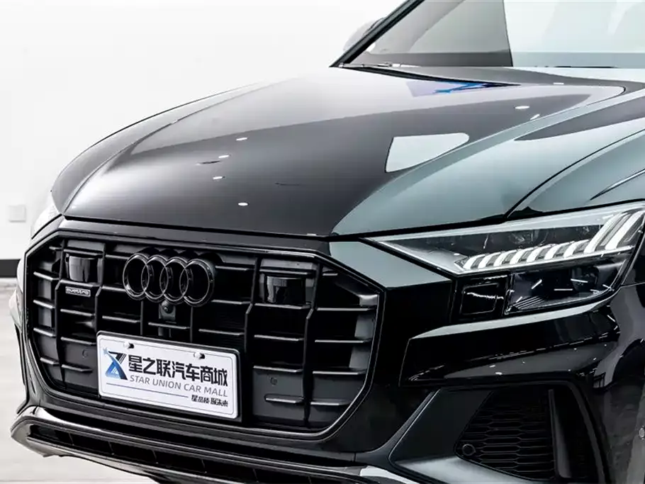 Audi Q8 2022 55 TFSI Exclusive Dynamic фото 4