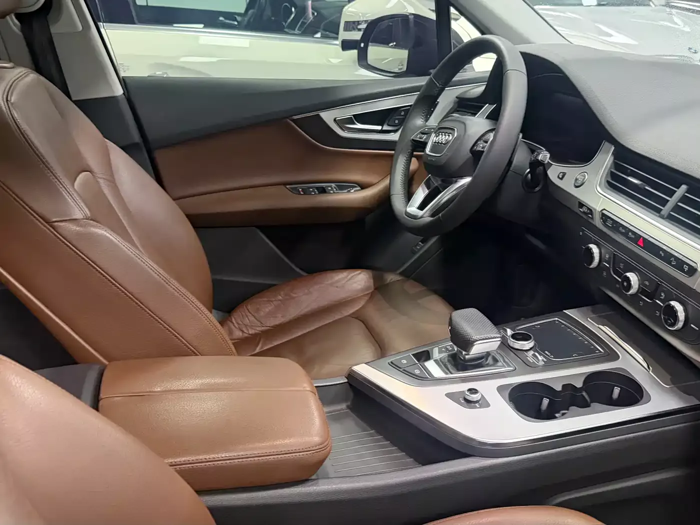 Audi Q7 2016 40 TFSI S line Sport фото 9