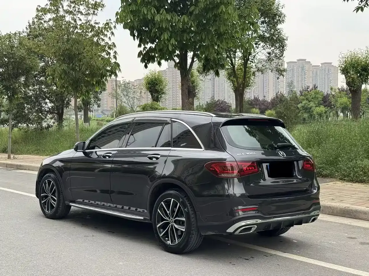 Mercedes-Benz GLC 2021 GLC 300 L 4MATIC Sporty фото 6