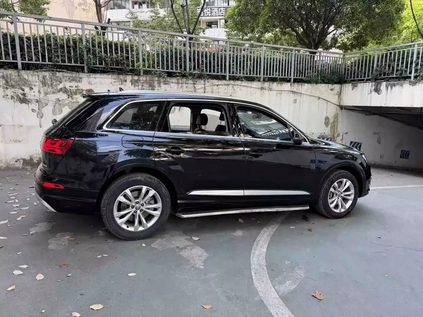 Audi Q7 2016 45 TFSI Technology фото 6