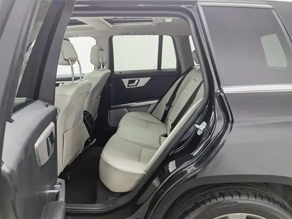 Mercedes-Benz GLK-Class 2013 GLK 300 4MATIC Dynamic Sunroof фото 15