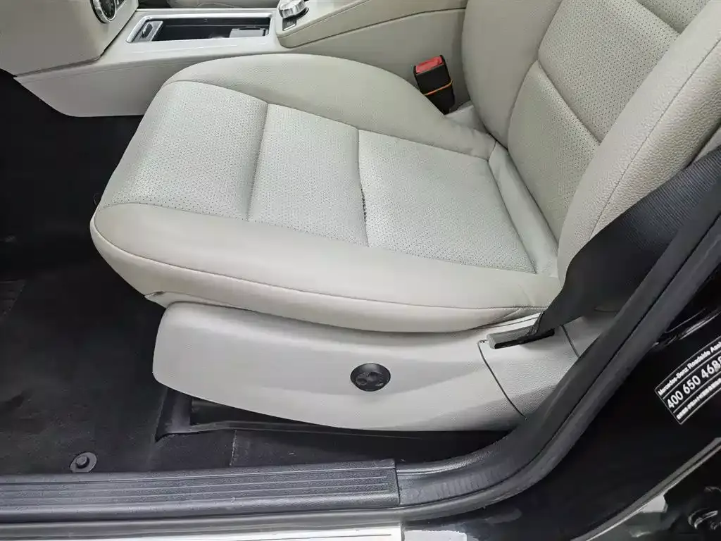 Mercedes-Benz GLK-Class 2013 GLK 300 4MATIC Dynamic Sunroof фото 20
