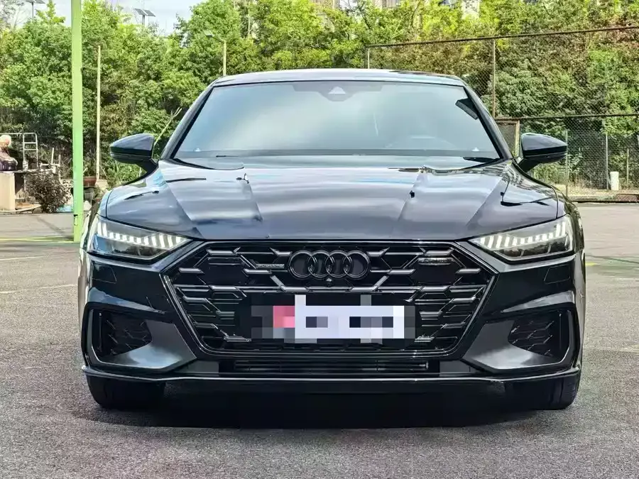 Audi A7L 2024 45 TFSI quattro Black Warrior Edition фото 2