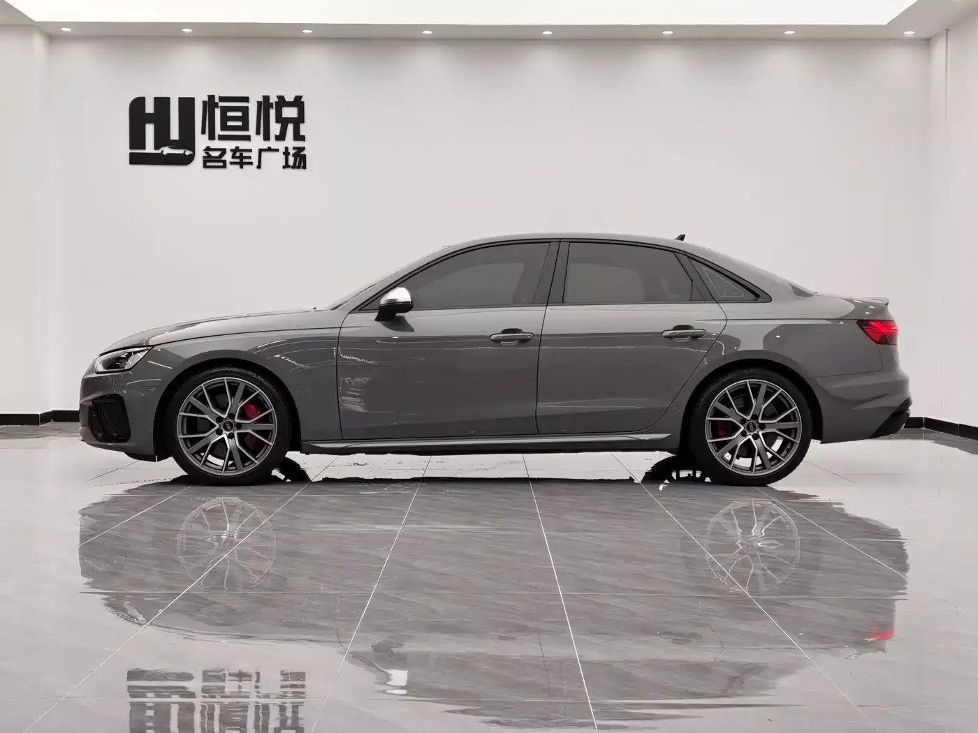 Audi S4 2022 S4 3.0TFSI фото 3