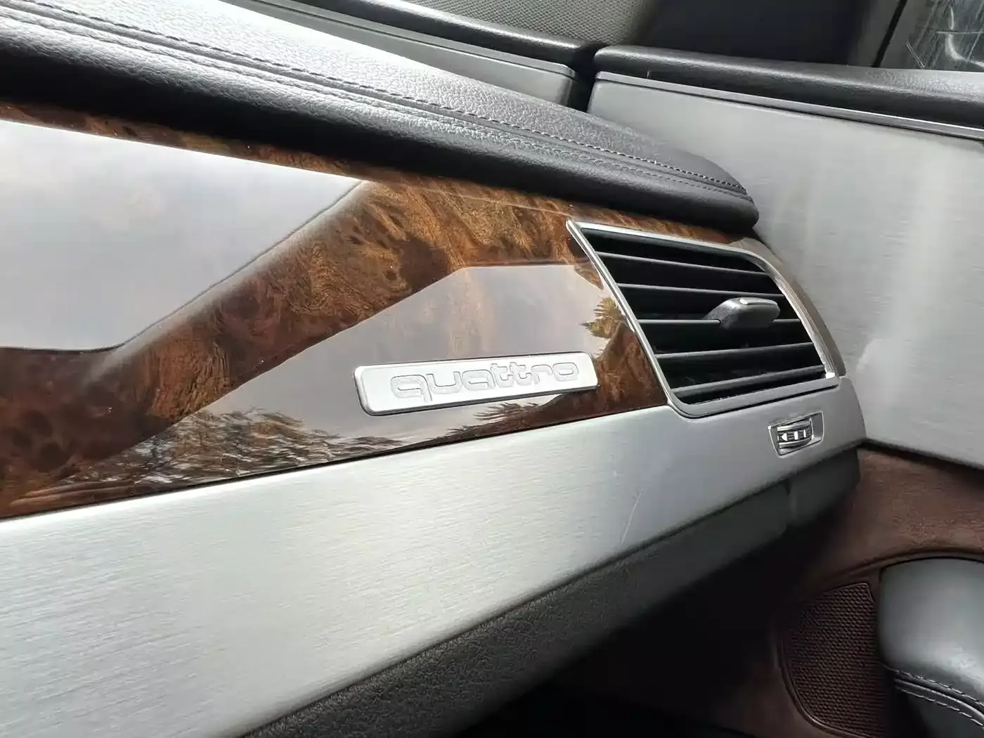 Audi A8 2017 A8L 45 TFSI quattro Luxury фото 20