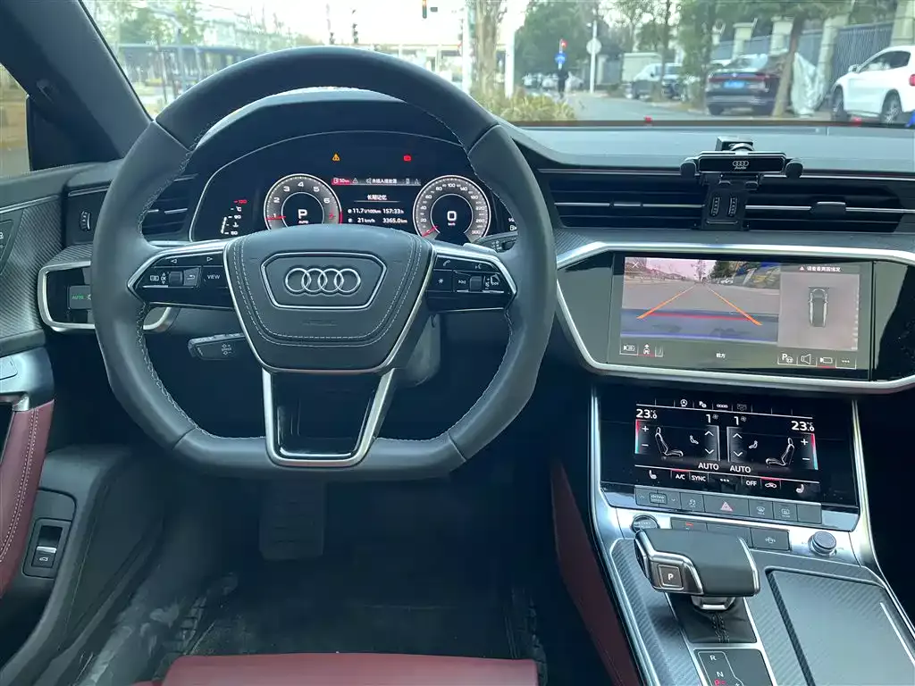 Audi A7L 2024 45 TFSI quattro Black Warrior Edition фото 8
