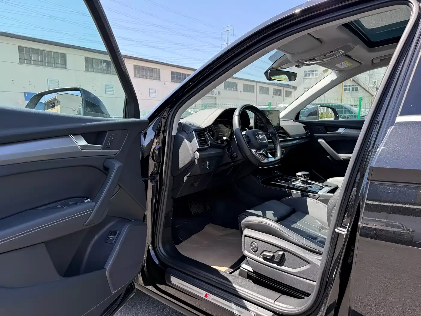 Audi Q5L 2022 40T Luxury Dynamic фото 13
