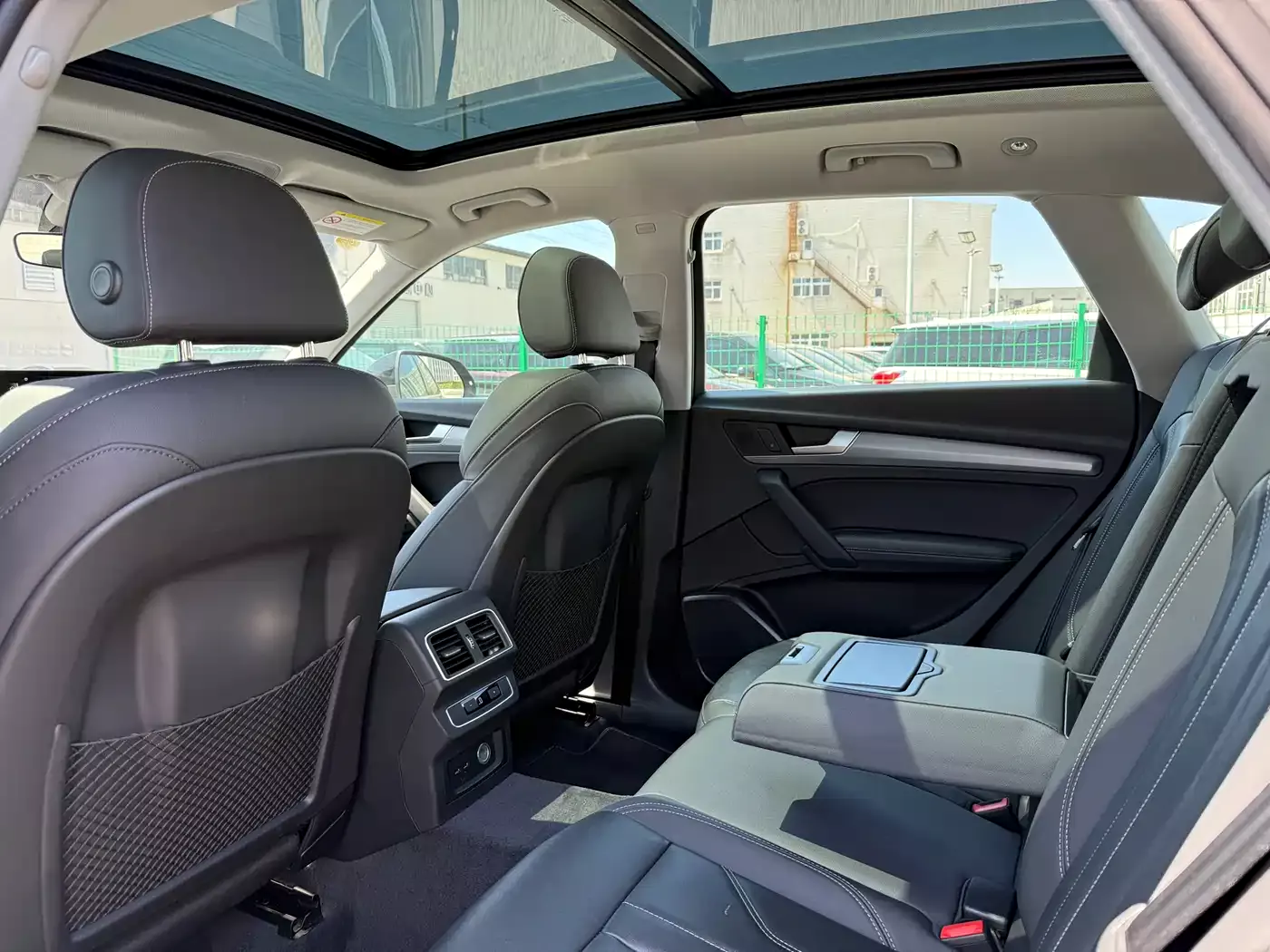 Audi Q5L 2022 40T Luxury Dynamic фото 17