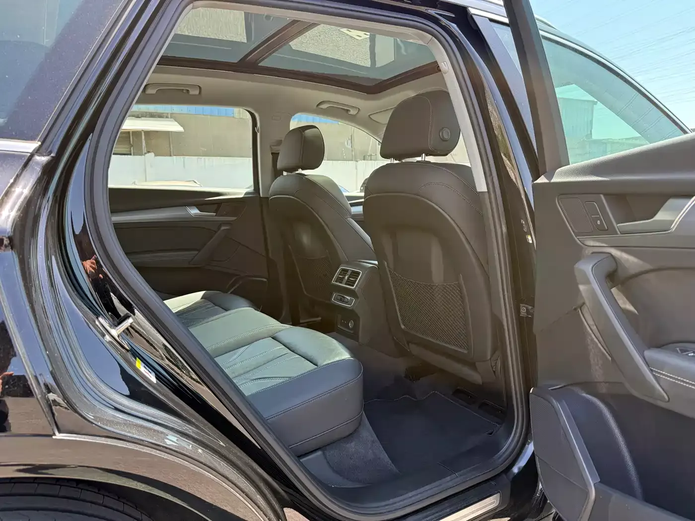 Audi Q5L 2022 40T Luxury Dynamic фото 19