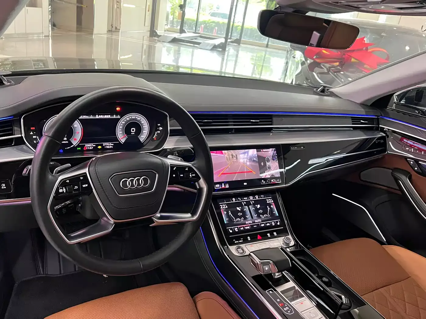 Audi A8 2022 A8L Horch Founder's Edition Legendary фото 5