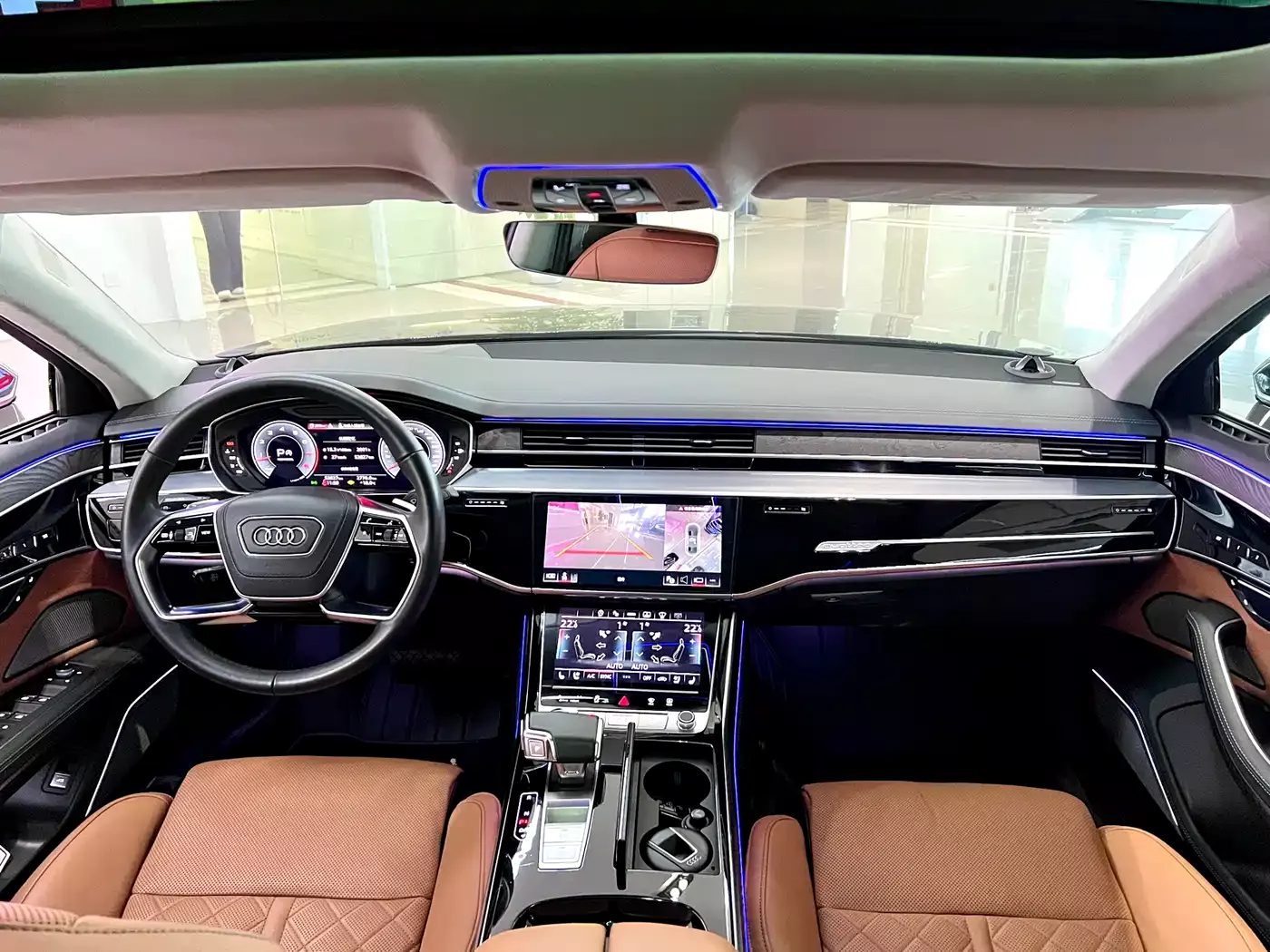 Audi A8 2022 A8L Horch Founder's Edition Legendary фото 8