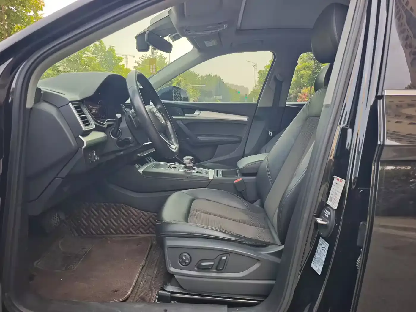 Audi Q5L 2020 40 TFSI Prestige Fashion фото 4