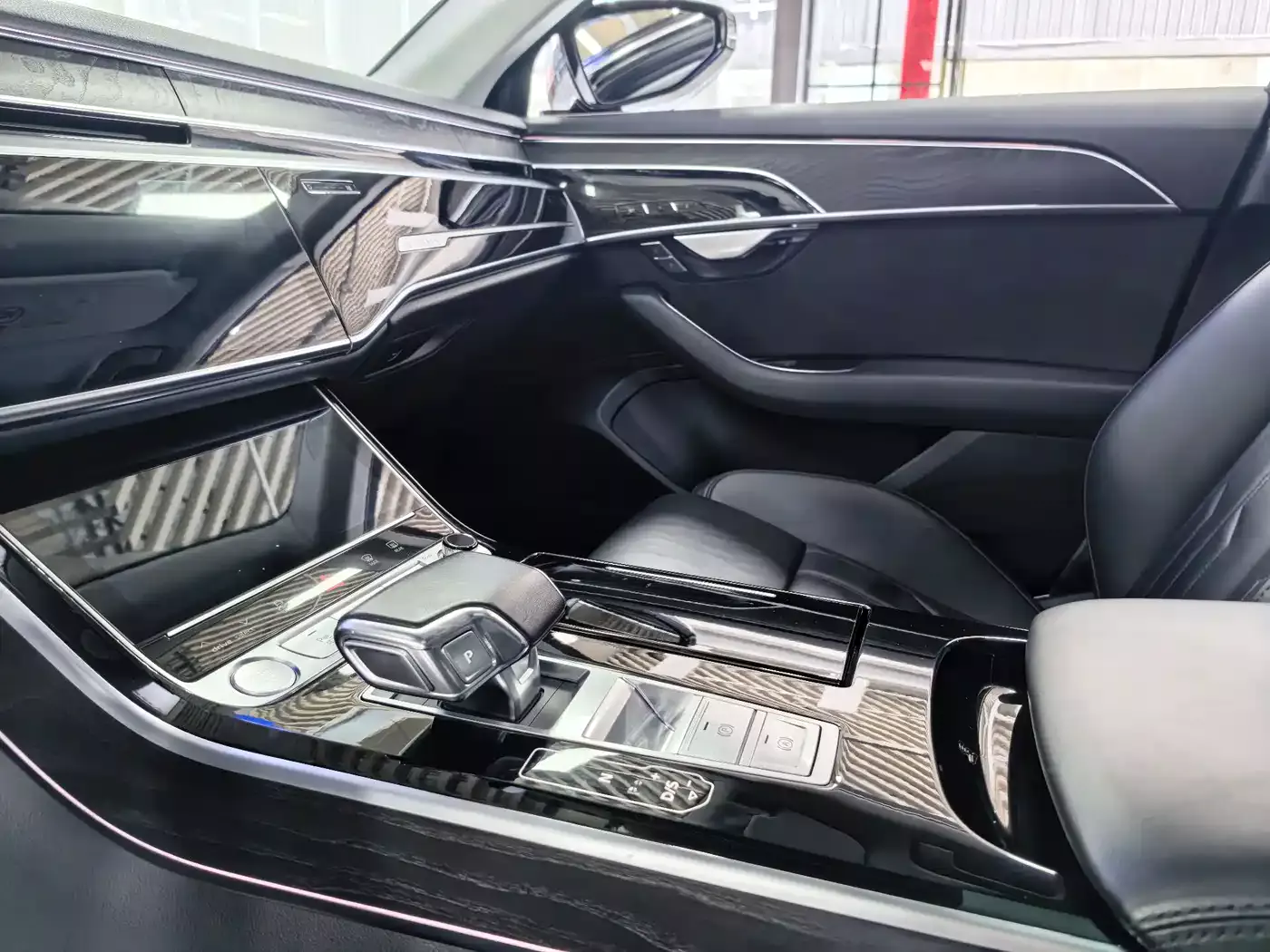 Audi A8 2019 Plus A8L 50 TFSI quattro Comfort фото 7