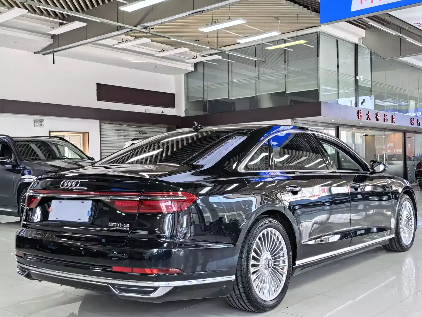Audi A8 2019 Plus A8L 50 TFSI quattro Comfort фото 14