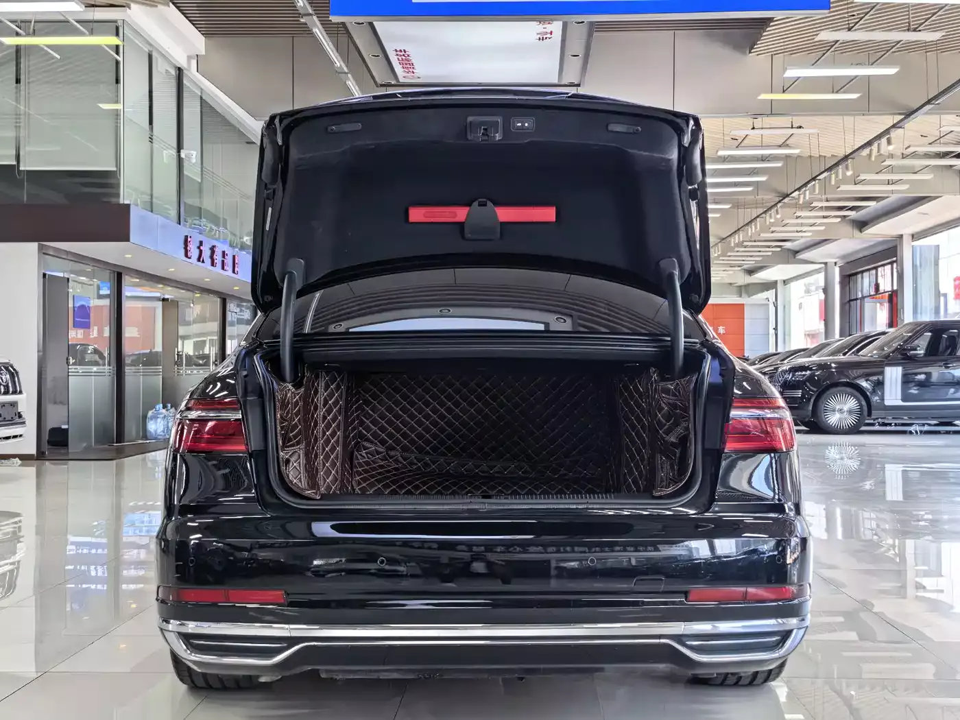 Audi A8 2019 Plus A8L 50 TFSI quattro Comfort фото 16