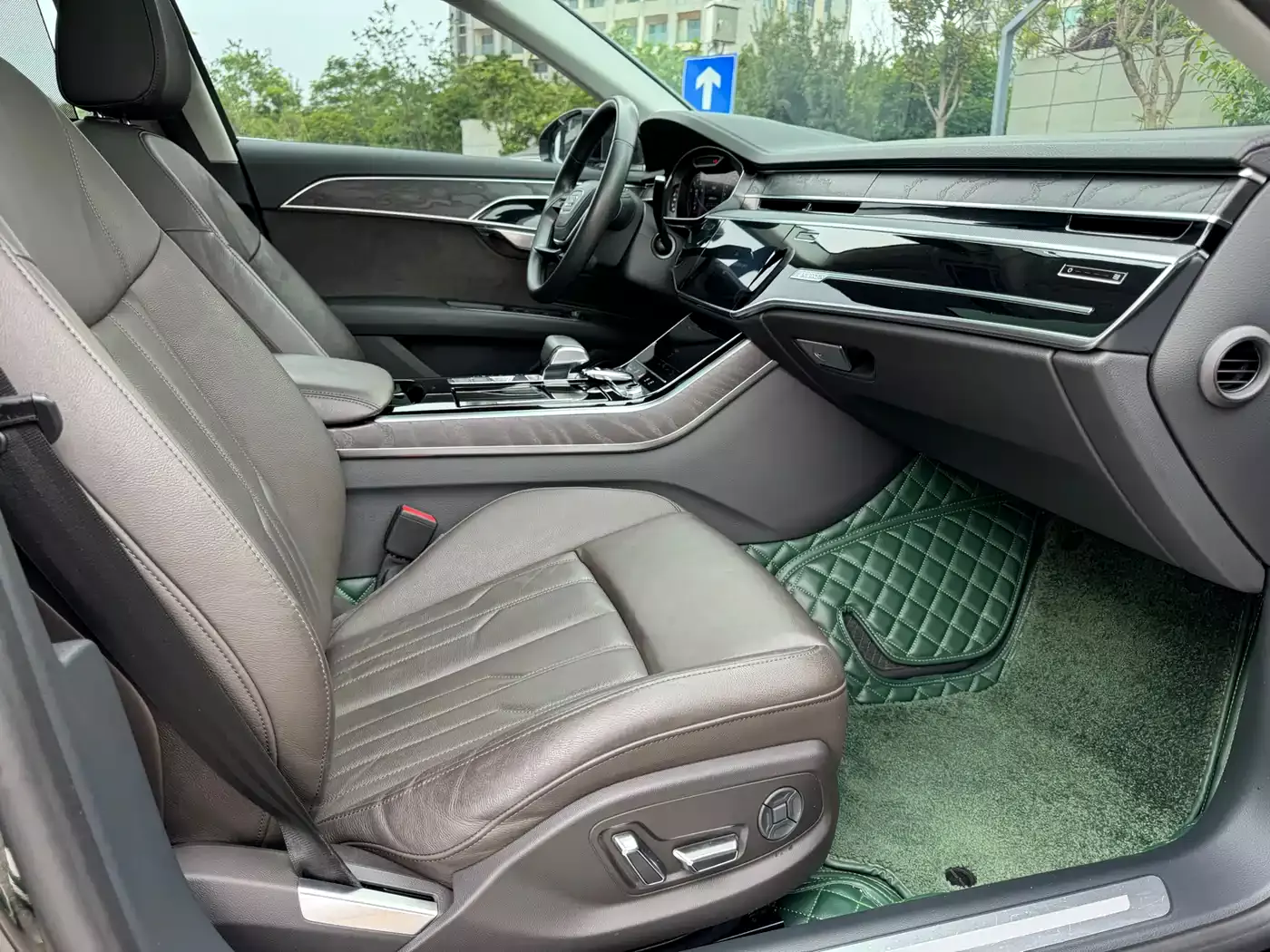 Audi A8 2018 A8L 55 TFSI quattro Launch Elite фото 4