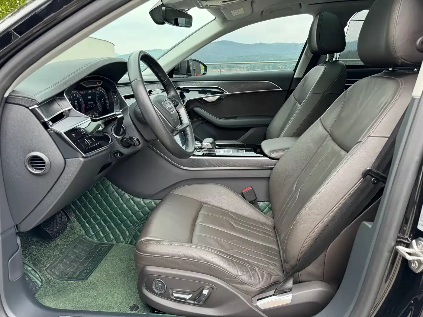 Audi A8 2018 A8L 55 TFSI quattro Launch Elite фото 5