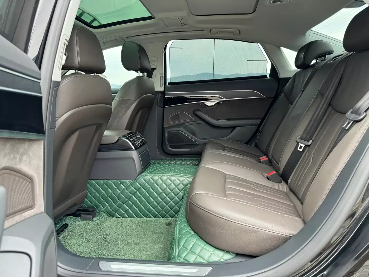 Audi A8 2018 A8L 55 TFSI quattro Launch Elite фото 11