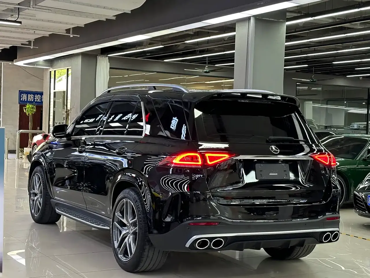 Mercedes-Benz GLE AMG 2023 AMG GLE 53 4MATIC+ фото 7