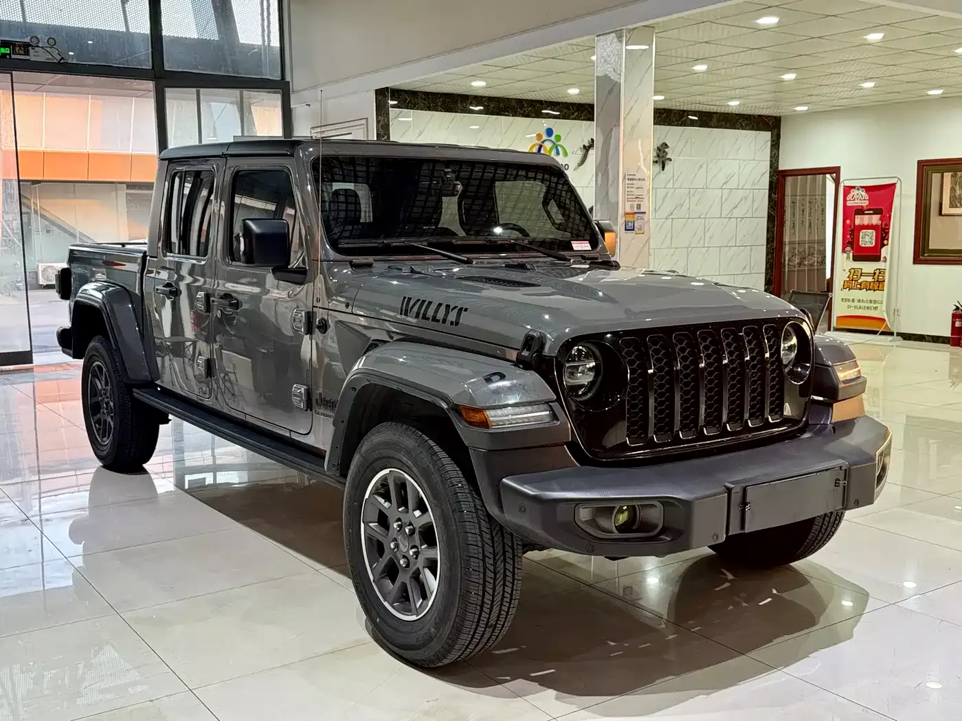 Jeep Gladiator 2022 3.6L Pioneer Edition фото 3