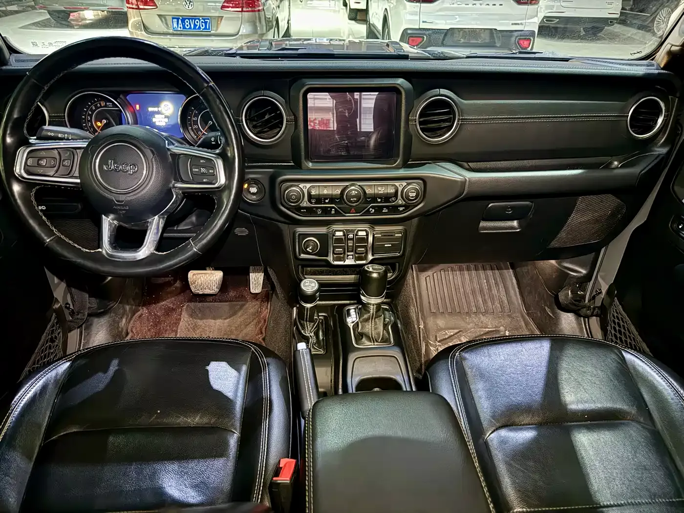 Jeep Gladiator 2022 3.6L Pioneer Edition фото 6