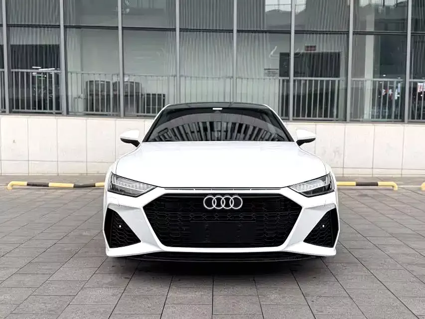 Audi A7L 2022 45 TFSI S-line Youth Dream Edition фото 2