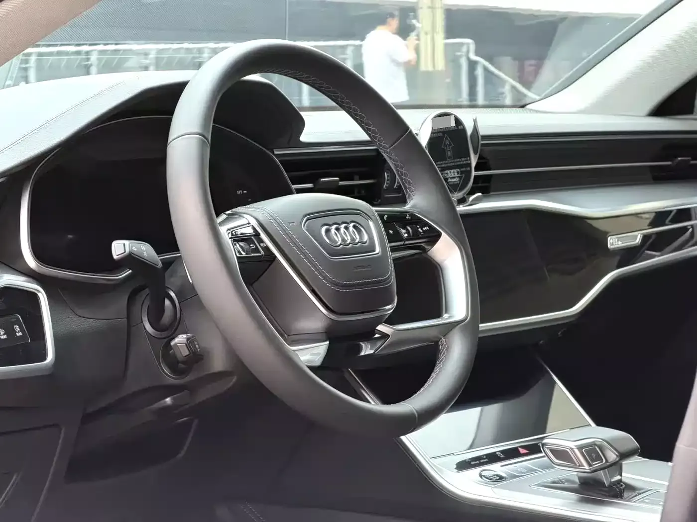 Audi A7L 2024 45TFSI S-line Dream Edition Crystal Package фото 7