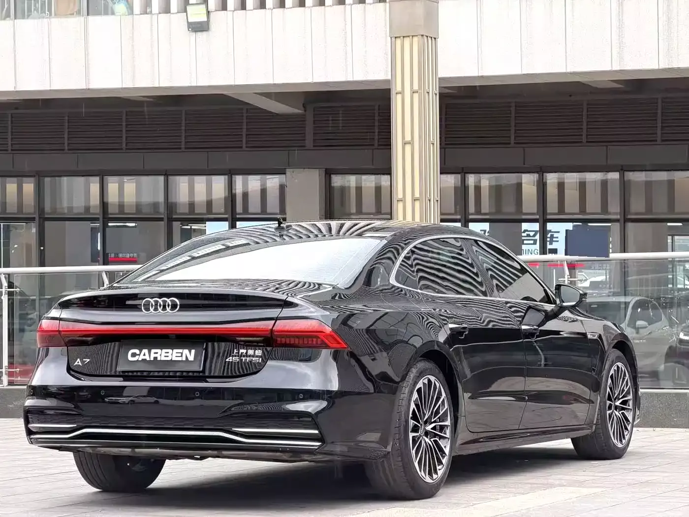 Audi A7L 2024 45TFSI S-line Dream Edition Crystal Package фото 11