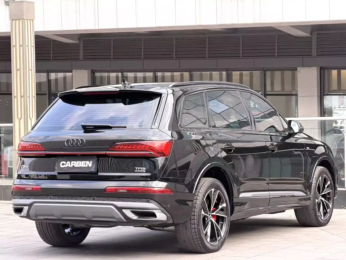 Audi Q7 2023 45 TFSI quattro S line Sport фото 15
