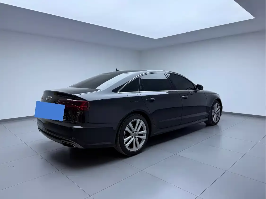 Audi A6L 2018 30th Anniversary 50 TFSI quattro Premium фото 4