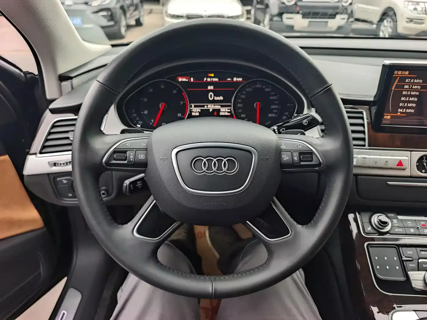 Audi A8 2017 A8L 45 TFSI quattro Excellence Pioneer Collector's Edition фото 7