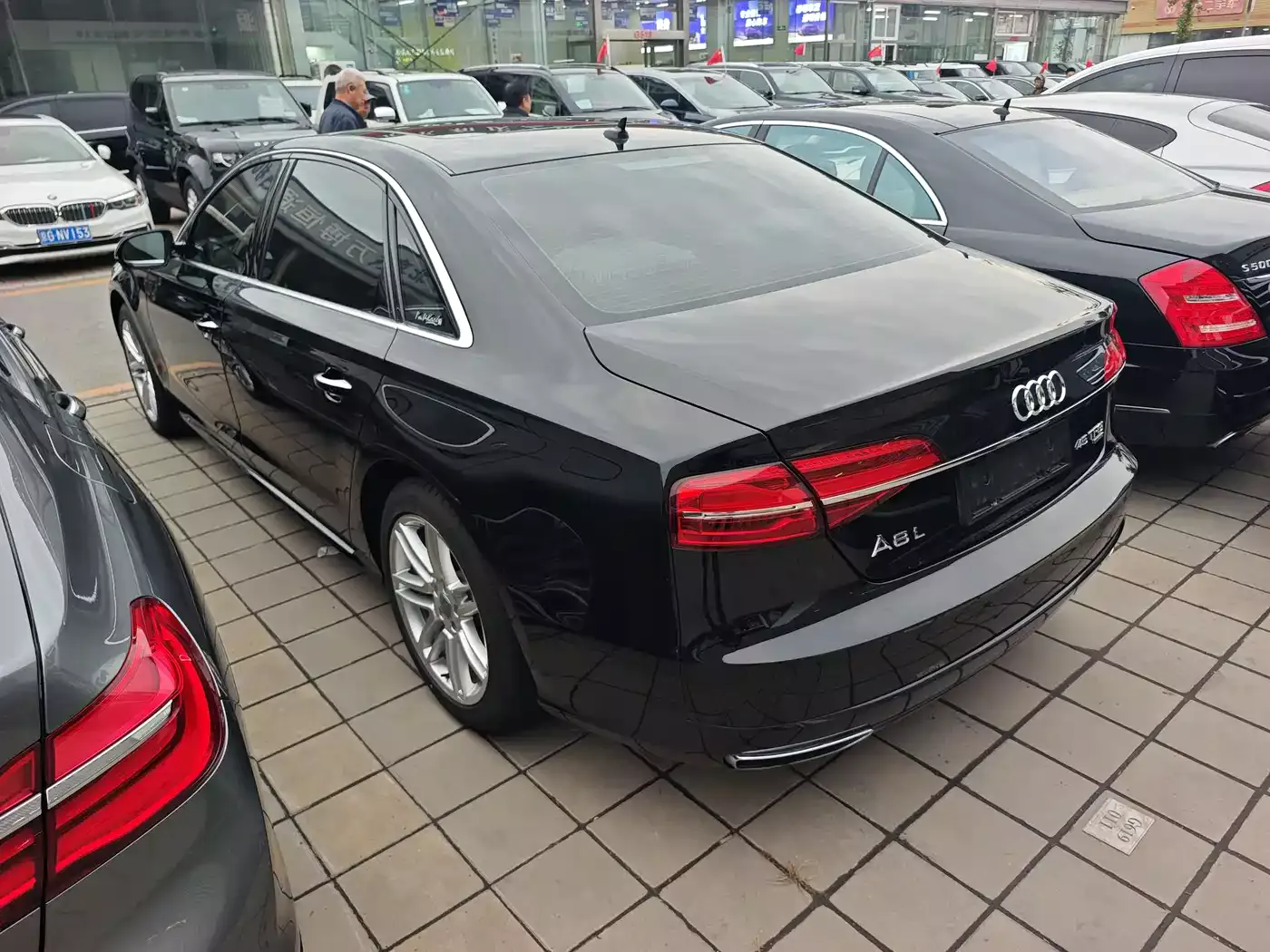 Audi A8 2017 A8L 45 TFSI quattro Excellence Pioneer Collector's Edition фото 23