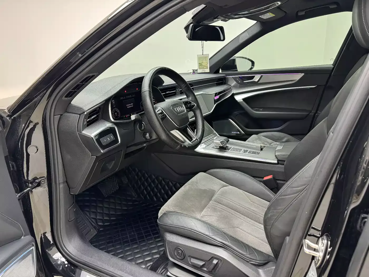 Audi A6L 2019 45 TFSI Premium Dynamic фото 4