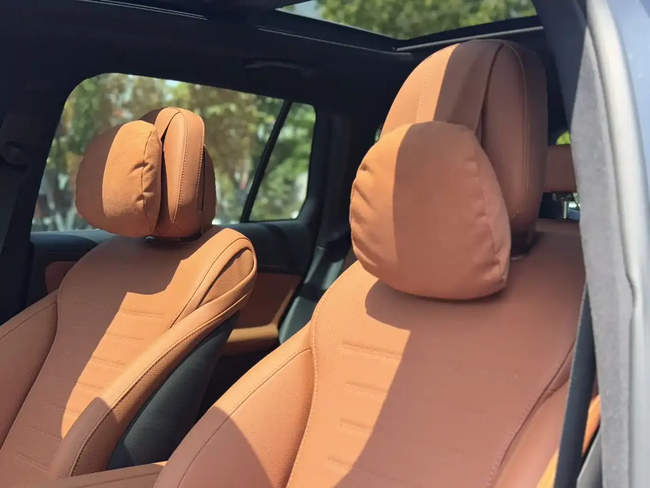 Mercedes-Benz GLC 2026 GLC 300 L 4MATIC Luxury 5-Seater фото 11