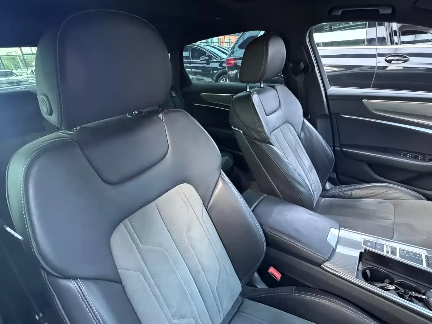 Audi A6L 2021 45 TFSI Exclusive Sport фото 5